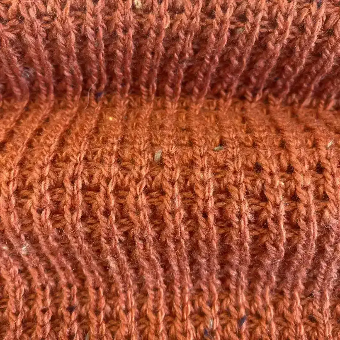 China Yarn for Open Cardigan (Sweater) Woollen Spun Regular Yarn Acrylic Polyester Wool C250025 红色 color buy from China wholesaler bulk order at wholesale price free worldwide shipping Alibaba