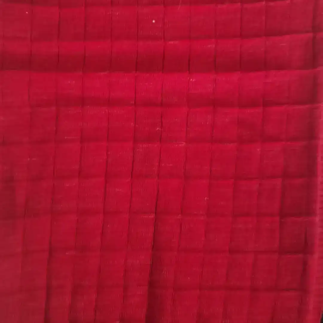 China Yarn for Ladies Vest (Sweater),Round Neck Pullover (Sweater),Women's Pants (Sweater),Roll Neck Jumper (Sweater) Worsted Spun Regular Yarn Cotton Red color buy from China wholesaler bulk order at wholesale price free worldwide shipping Alibaba