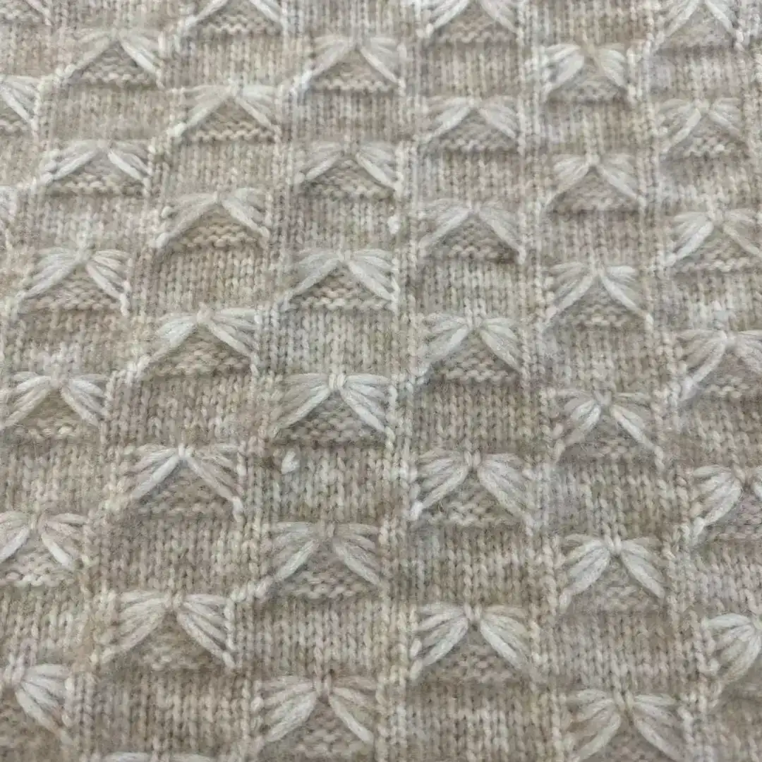 China Yarn for Open Cardigan (Sweater) Air Spun Yarn Fancy Yarn Recycled Polyester Acrylic Wool ECRU color buy from China wholesaler bulk order at wholesale price free worldwide shipping Alibaba