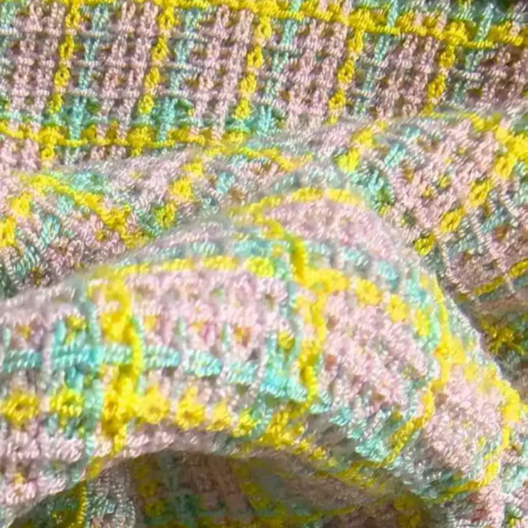 China Yarn for Open Cardigan (Sweater),Full-Zipper Cardigan (Sweater),Half-Zipper Cardigan (Sweater),Round Neck Pullover (Sweater),Crew Neck Pullover (Sweater),Crop Top Pullover (Sweater) Semi-Worsted Spun Regular Yarn Viscose Polyester 定制 color buy from China wholesaler bulk order at wholesale price free worldwide shipping Alibaba