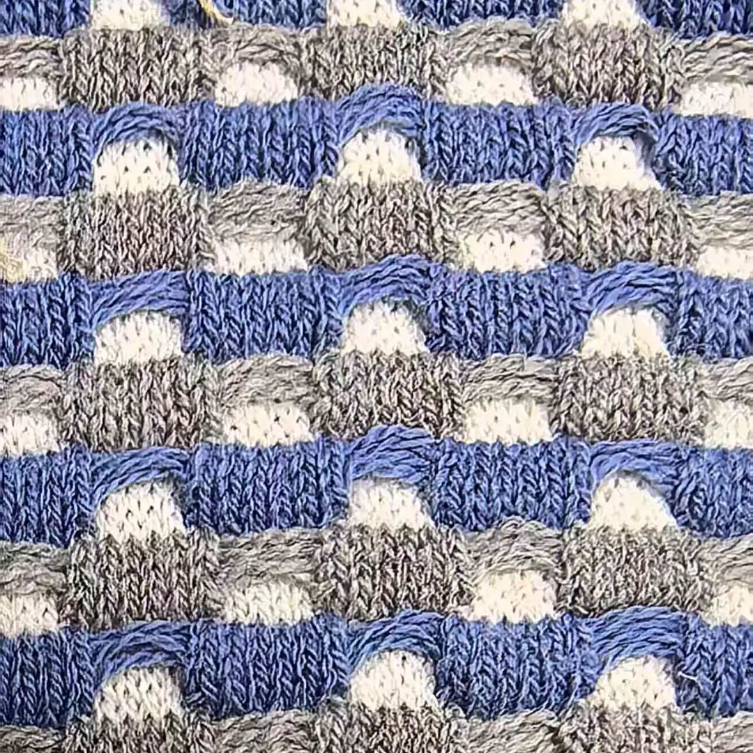 China Yarn for Open Cardigan (Sweater),Round Neck Pullover (Sweater),Crew Neck Pullover (Sweater),Crop Top Pullover (Sweater) Semi-Worsted Spun Regular Yarn BCI Cotton SORONA Recycled Polyester 定制 color buy from China wholesaler bulk order at wholesale price free worldwide shipping Alibaba