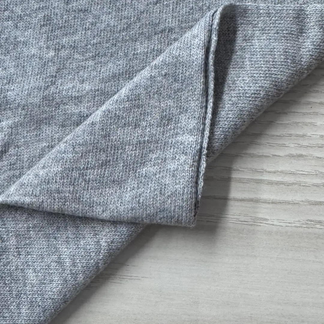 China Yarn for Ladies Vest (Sweater),Men’s Vest (Sweater),Full-Zipper Cardigan (Sweater),Half-Zipper Cardigan (Sweater),Crew Neck Pullover (Sweater),T-shirt (Sweater),Skirt (Sweater) Woollen Spun Regular Yarn Cotton Nylon Wool Viscose Cashmere GRAY color buy from China wholesaler bulk order at wholesale price free worldwide shipping Alibaba