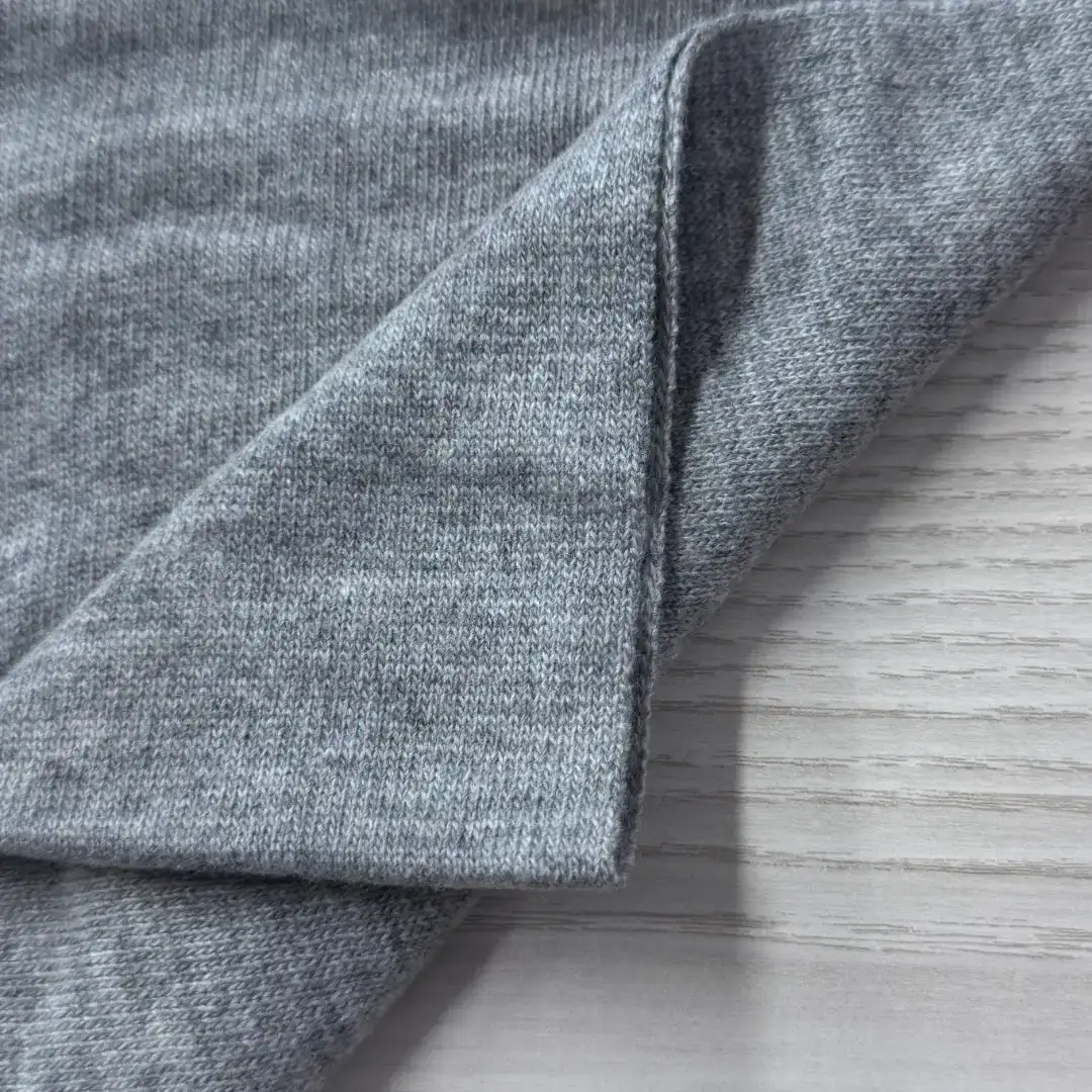 China Yarn for Ladies Vest (Sweater),Men’s Vest (Sweater),Half-Zipper Cardigan (Sweater),Skirt (Sweater) Woollen Spun Regular Yarn Wool Nylon Recycled Polyester Staple Fiber GRAY color buy from China wholesaler bulk order at wholesale price free worldwide shipping Alibaba