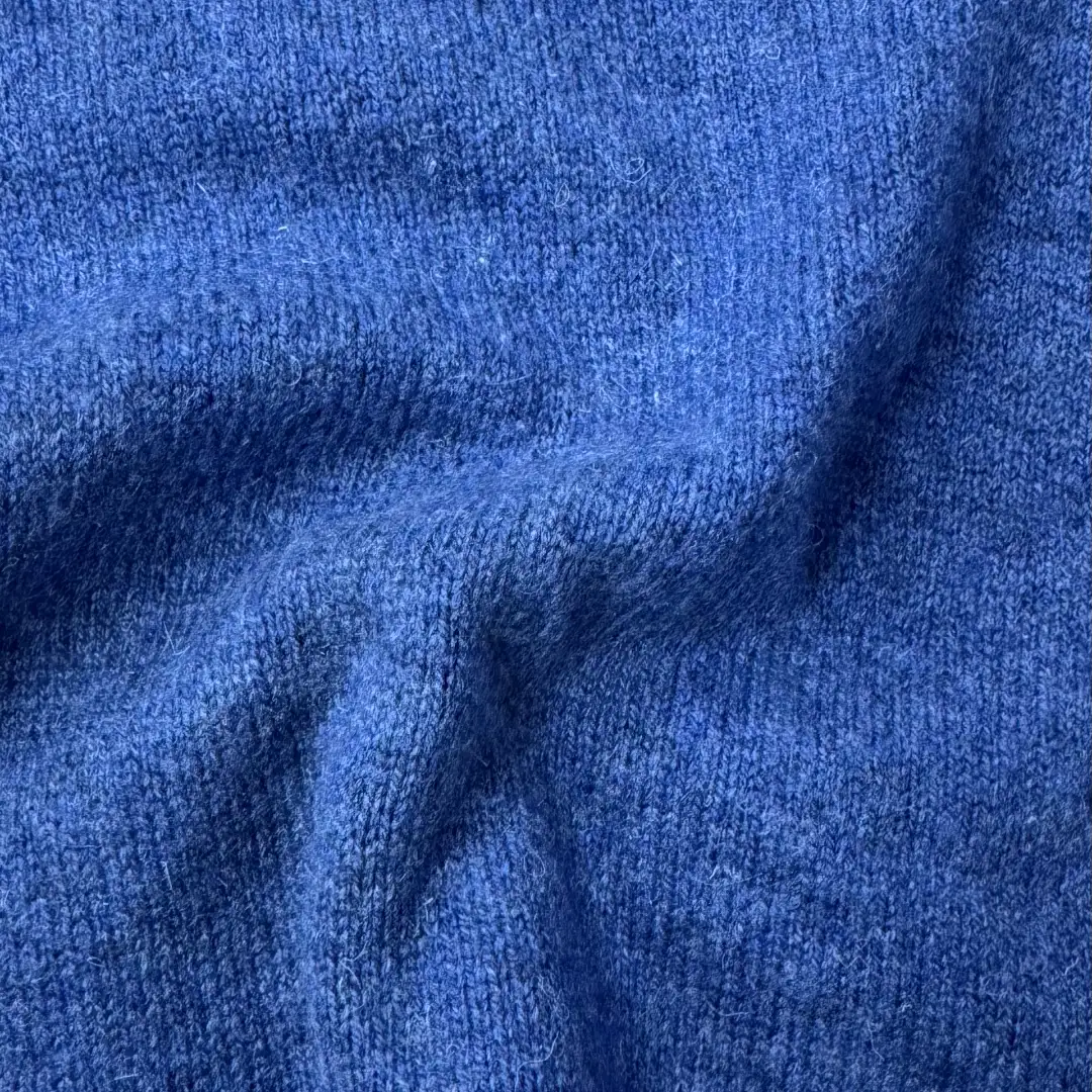 China Yarn for Ladies Vest (Sweater),Men’s Vest (Sweater),Half-Zipper Cardigan (Sweater),Hoodie  (Sweater),Dresses (Cardigan Open) (Sweater),Skirt (Sweater) Woollen Spun Regular Yarn Merino Wool Silk YAK BLUE color buy from China wholesaler bulk order at wholesale price free worldwide shipping Alibaba