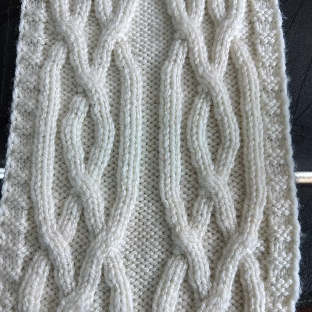 China Yarn for Ladies Vest (Sweater),Men’s Vest (Sweater),Open Cardigan (Sweater),Shirt Long Sleeve Button (Sweater),Round Neck Pullover (Sweater),Crew Neck Pullover (Sweater) Roving Yarn Fancy Yarn Merino Wool Off-white color buy from China wholesaler bulk order at wholesale price free worldwide shipping Alibaba