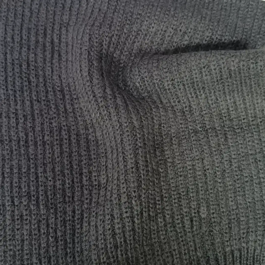 China Yarn for Ladies Vest (Sweater),Men’s Vest (Sweater),Open Cardigan (Sweater),Full-Zipper Cardigan (Sweater),Half-Zipper Cardigan (Sweater),Shirt Long Sleeve Button (Sweater) Mossy Yarn Fancy Yarn Acrylic Nylon gray color buy from China wholesaler bulk order at wholesale price free worldwide shipping Alibaba