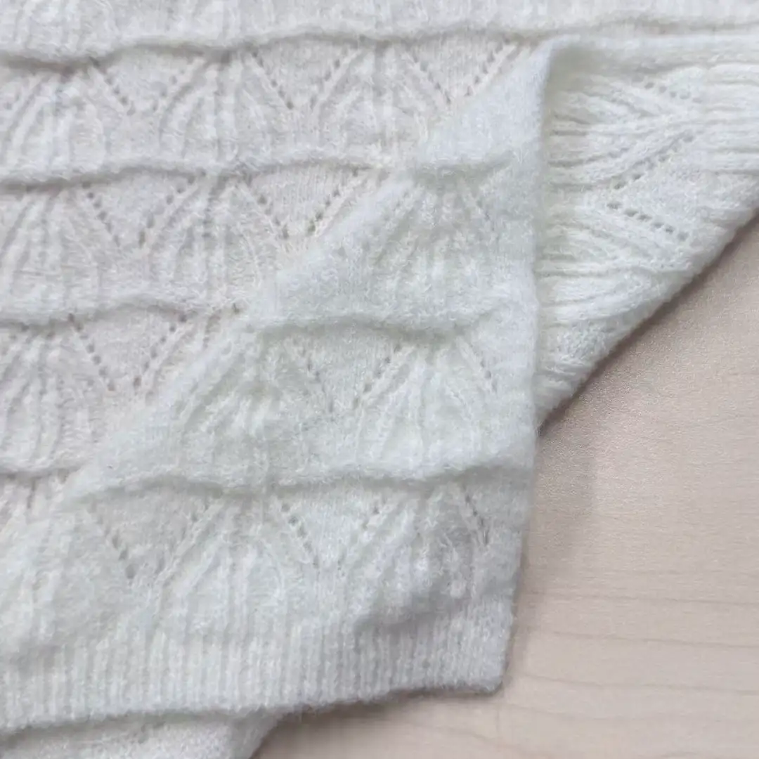 China Yarn for Ladies Vest (Sweater),Half-Zipper Cardigan (Sweater),T-shirt (Sweater),Skirt (Sweater) Mossy Yarn Fancy Yarn Acrylic Nylon Wool Spandex Angora white color buy from China wholesaler bulk order at wholesale price free worldwide shipping Alibaba