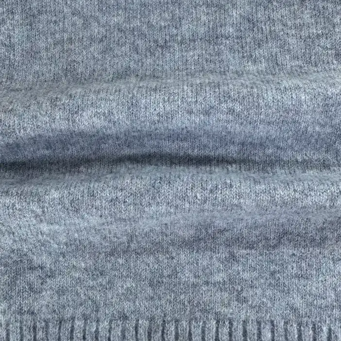 China Yarn for Ladies Vest (Sweater),Men’s Vest (Sweater),Open Cardigan (Sweater),Shirt Long Sleeve Zipper (Sweater),Crop Top Pullover (Sweater),Hoodie  (Sweater) Mossy Yarn Fancy Yarn Recycled Polyester Polyester Merino Wool Spandex Blue color buy from China wholesaler bulk order at wholesale price free worldwide shipping Alibaba