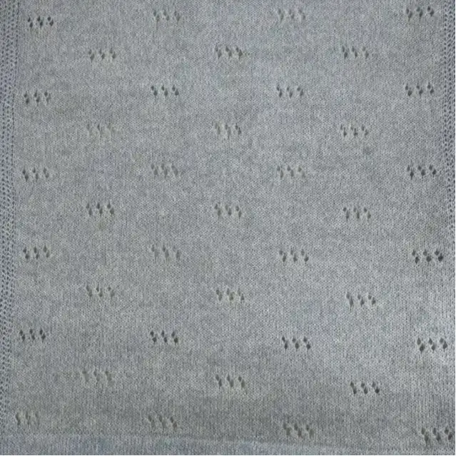 China Yarn for Ladies Vest (Sweater),Men’s Vest (Sweater),Crop Top Pullover (Sweater),T-shirt (Sweater),Polo T-shirt (Sweater),Dresses (Pullover) (Sweater) Core Spun Yarn Regular Yarn Polyester Nylon Blue Pink Green color buy from China wholesaler bulk order at wholesale price free worldwide shipping Alibaba