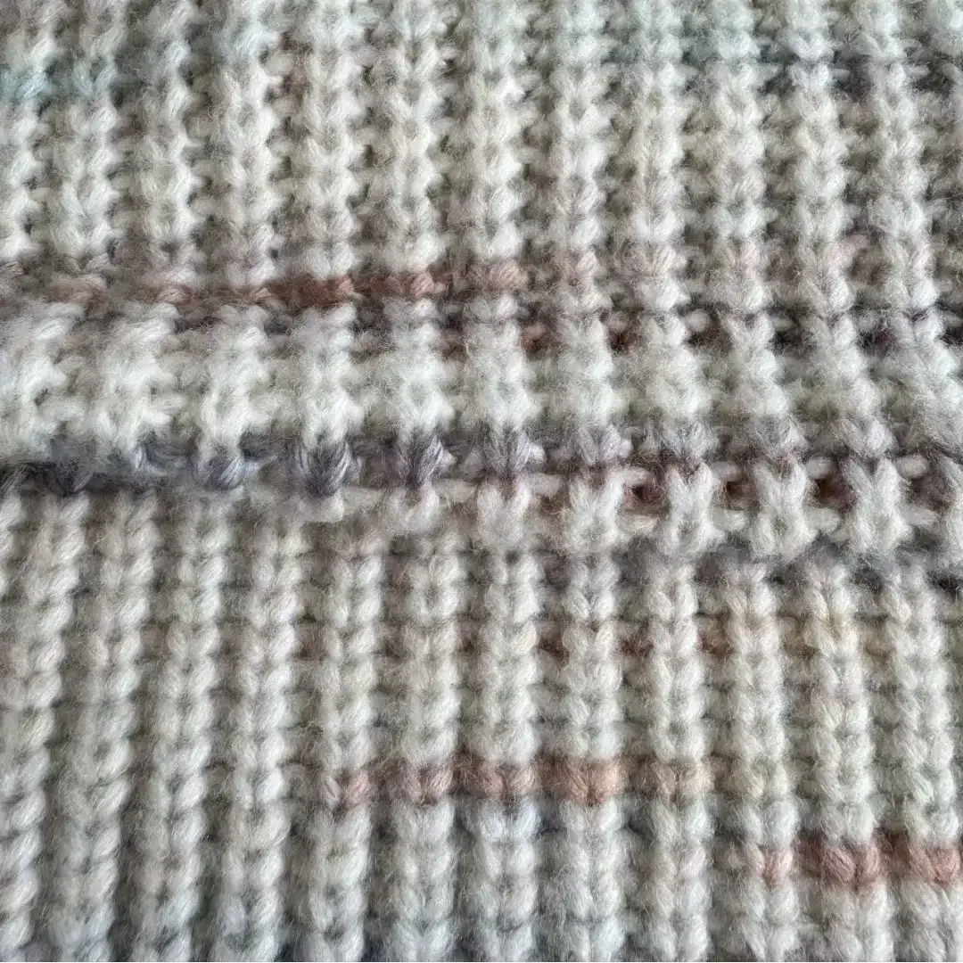 China Yarn for Ladies Vest (Sweater),Open Cardigan (Sweater),Full-Zipper Cardigan (Sweater),Dresses (Cardigan Button) (Sweater) Air Spun Yarn Fancy Yarn Acrylic Polyester SPACE DYED COLOR color buy from China wholesaler bulk order at wholesale price free worldwide shipping Alibaba