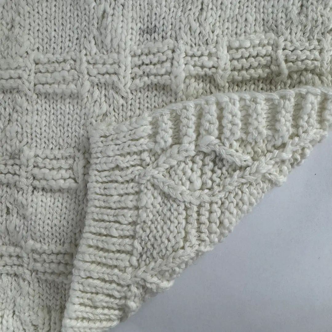 China Yarn for Ladies Vest (Sweater),Men’s Vest (Sweater),Open Cardigan (Sweater),Half-Zipper Cardigan (Sweater),Crew Neck Pullover (Sweater),Crop Top Pullover (Sweater) Core Filling Yarn Fancy Yarn Cotton Polyester Linen White color buy from China wholesaler bulk order at wholesale price free worldwide shipping Alibaba