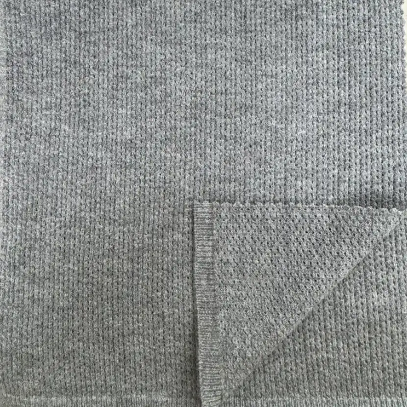 China Yarn for Ladies Vest (Sweater),Men’s Vest (Sweater),Open Cardigan (Sweater),Crew Neck Pullover (Sweater),Crop Top Pullover (Sweater) Core Spun Yarn Regular Yarn Eco Vero Polyester Gray color buy from China wholesaler bulk order at wholesale price free worldwide shipping Alibaba
