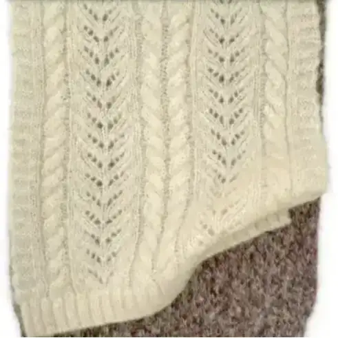 China Yarn for Men’s Vest (Sweater),Open Cardigan (Sweater),Full-Zipper Cardigan (Sweater),Half-Zipper Cardigan (Sweater) Mossy Yarn Fancy Yarn Merino Wool Cashmere Nylon polychrome color buy from China wholesaler bulk order at wholesale price free worldwide shipping Alibaba