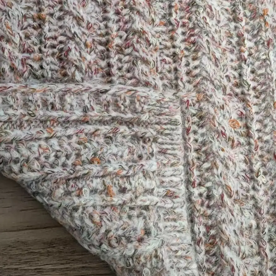 China Yarn for Open Cardigan (Sweater),Crew Neck Pullover (Sweater),Hoodie  (Sweater),Roll Neck Jumper (Sweater) Air Spun Yarn Fancy Yarn Acrylic Polyester Brownish red color buy from China wholesaler bulk order at wholesale price free worldwide shipping Alibaba