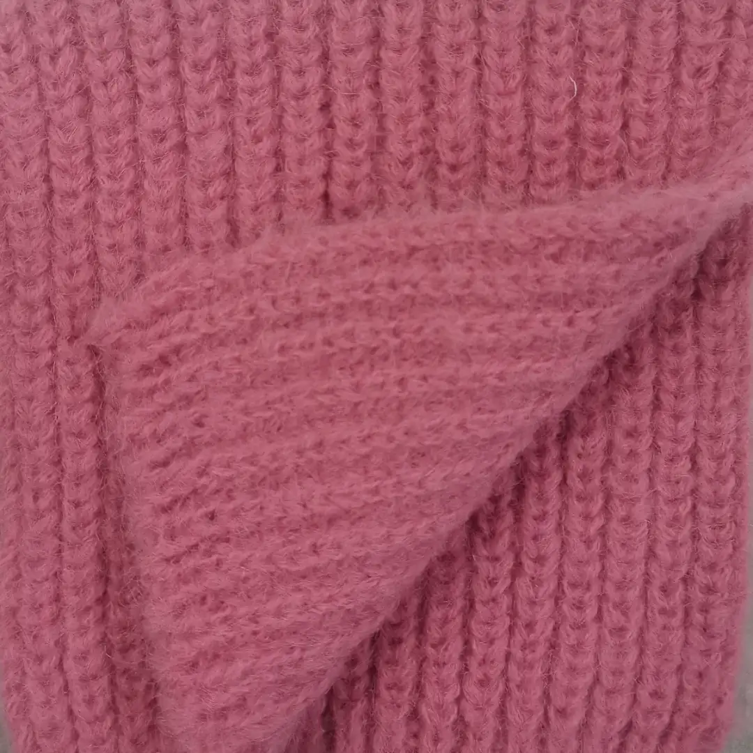 China Yarn for Ladies Vest (Sweater),Open Cardigan (Sweater),Knitted Jacket (Sweater),Round Neck Pullover (Sweater),Kids Crew-Neck Cardigan (Sweater),Roll Neck Jumper (Sweater) Mossy Yarn Fancy Yarn Recycled Polyester Polyester Rose color buy from China wholesaler bulk order at wholesale price free worldwide shipping Alibaba