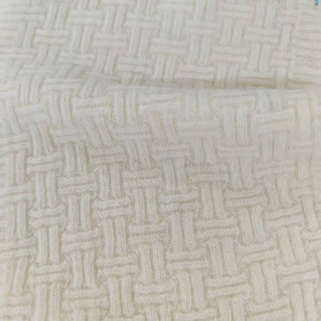 China Yarn for Full-Zipper Cardigan (Sweater),Half-Zipper Cardigan (Sweater),Shirt Long Sleeve Button (Sweater),Shirt Long Sleeve Zipper (Sweater) Semi-Worsted Spun Regular Yarn Wool white color buy from China wholesaler bulk order at wholesale price free worldwide shipping Alibaba