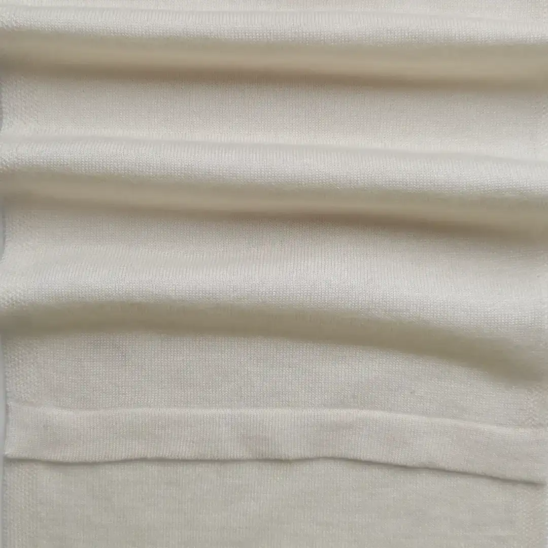 China Yarn for Ladies Vest (Sweater),Open Cardigan (Sweater),Crop Top Pullover (Sweater),Polo T-shirt (Sweater),Kids Crew-Neck Cardigan (Sweater),Roll Neck Jumper (Sweater) Worsted Spun Regular Yarn Silk Cashmere Cream color buy from China wholesaler bulk order at wholesale price free worldwide shipping Alibaba