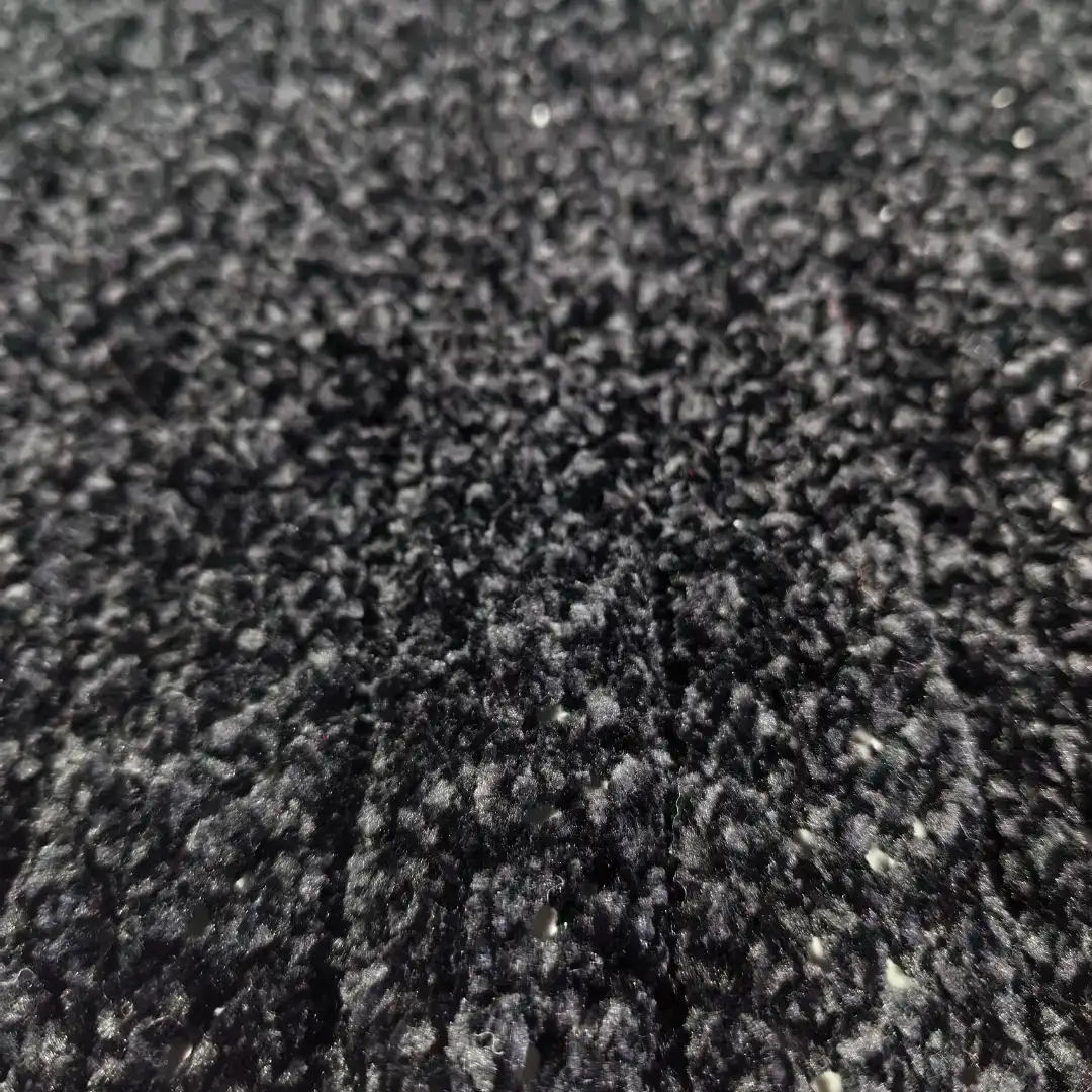 China Yarn for Ladies Vest (Sweater),Men’s Vest (Sweater),Men's Pants (Sweater),Women's Pants (Sweater) Shiny Chenille Fancy Yarn Polyester 咖啡、黑色、米白、大红 color buy from China wholesaler bulk order at wholesale price free worldwide shipping Alibaba