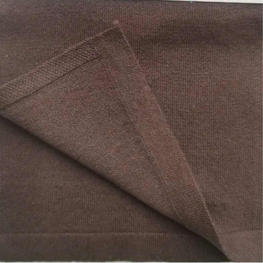 China Yarn for Ladies Vest (Sweater),Men’s Vest (Sweater),Crew Neck Pullover (Sweater),Polo T-shirt (Sweater),Kids Crew-Neck Cardigan (Sweater),Roll Neck Jumper (Sweater) Linen Spun Regular Yarn Linen Cotton Dark Brown color buy from China wholesaler bulk order at wholesale price free worldwide shipping Alibaba