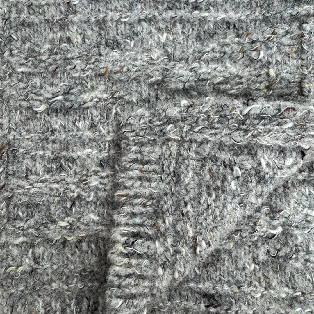 China Yarn for Ladies Vest (Sweater),Men’s Vest (Sweater),Open Cardigan (Sweater),Full-Zipper Cardigan (Sweater),Crew Neck Pullover (Sweater),Crop Top Pullover (Sweater),Hoodie  (Sweater),U-Neck Cardigan (Sweater) Mossy Yarn Fancy Yarn Recycled Polyester Acrylic Cotton Nylon Wool Spandex variegation color buy from China wholesaler bulk order at wholesale price free worldwide shipping Alibaba