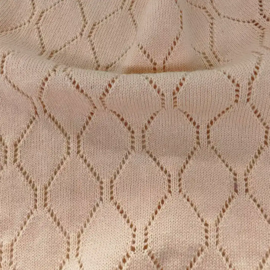 China Yarn for Open Cardigan (Sweater),Full-Zipper Cardigan (Sweater),Round Neck Pullover (Sweater),Polo T-shirt (Sweater),Roll Neck Jumper (Sweater) Ring Spun Regular Yarn Cotton Silk Ivory，pink，blue color buy from China wholesaler bulk order at wholesale price free worldwide shipping Alibaba