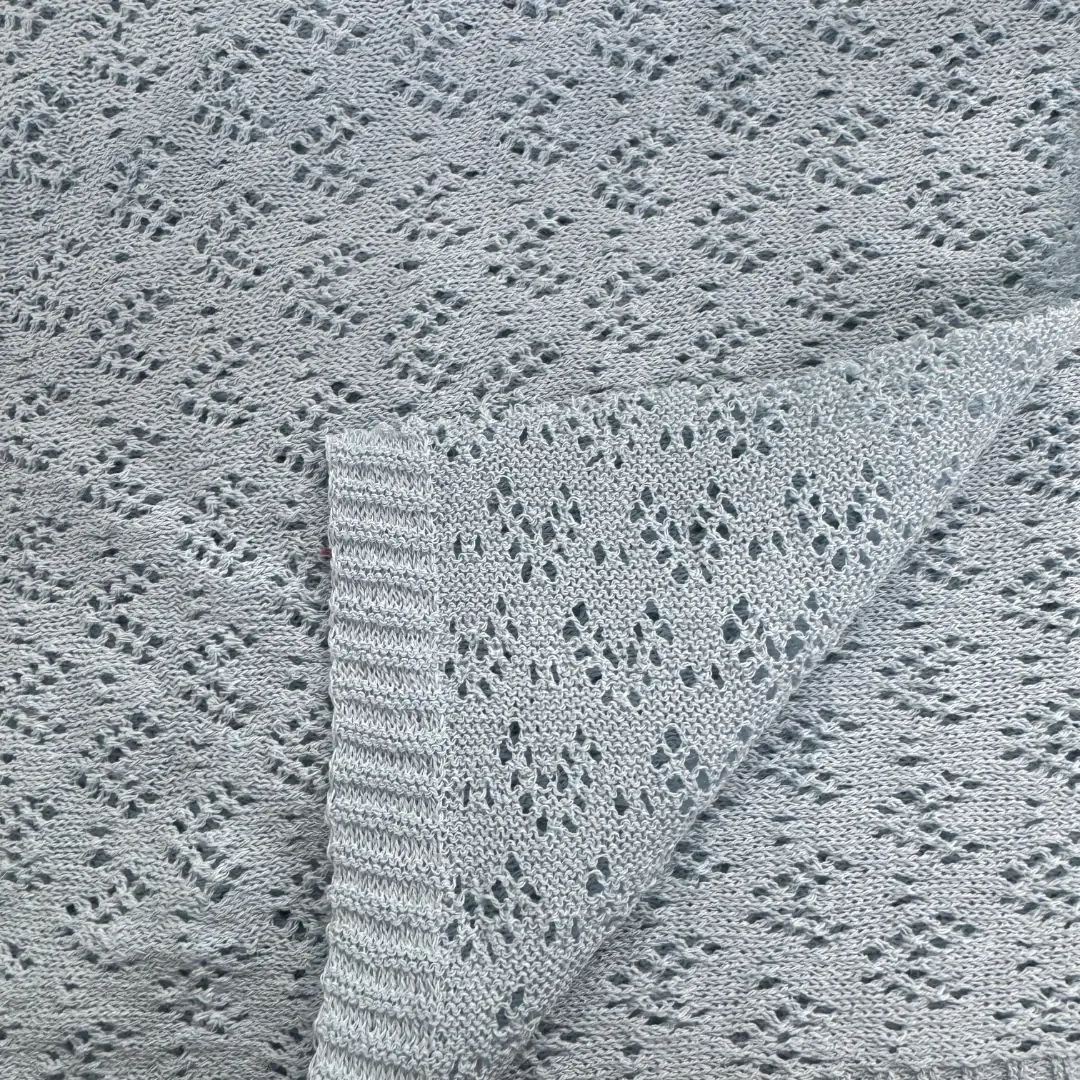 China Yarn for Ladies Vest (Sweater),Men’s Vest (Sweater),Crew Neck Pullover (Sweater),Crop Top Pullover (Sweater),T-shirt (Sweater) Ring Spun Regular Yarn Paper Cotton Polyester Blue color buy from China wholesaler bulk order at wholesale price free worldwide shipping Alibaba