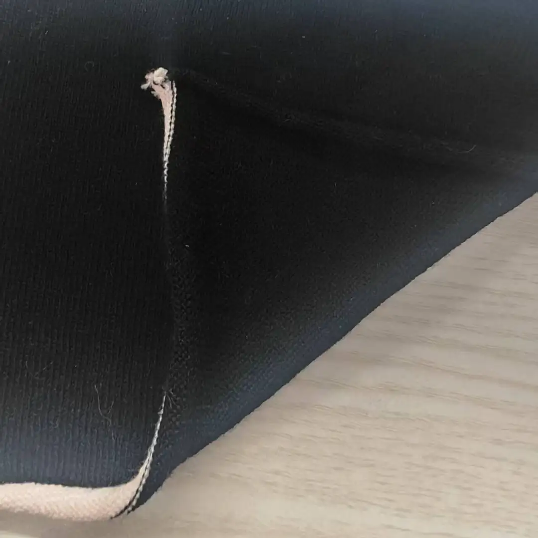 China Yarn for Open Cardigan (Sweater),Full-Zipper Cardigan (Sweater),Half-Zipper Cardigan (Sweater),T-shirt (Sweater),Polo T-shirt (Sweater) Worsted Spun Regular Yarn Merino Wool Black color buy from China wholesaler bulk order at wholesale price free worldwide shipping Alibaba