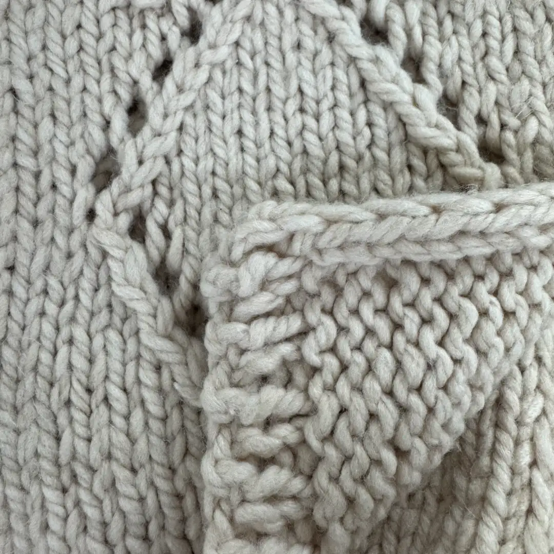 China Yarn for Ladies Vest (Sweater),Men’s Vest (Sweater),Open Cardigan (Sweater),Full-Zipper Cardigan (Sweater),Round Neck Pullover (Sweater),Crew Neck Pullover (Sweater),Hoodie  (Sweater) Roving Yarn Fancy Yarn Acrylic Beige color buy from China wholesaler bulk order at wholesale price free worldwide shipping Alibaba