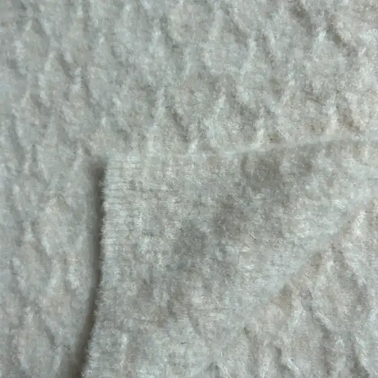 China Yarn for Ladies Vest (Sweater),Men’s Vest (Sweater),Open Cardigan (Sweater),Full-Zipper Cardigan (Sweater),Shirt Half Sleeve Zipper (Sweater),Round Neck Pullover (Sweater),Women's Pants (Sweater) Boucle Yarn Fancy Yarn Merino Wool Acrylic Nylon Spandex 米白 color buy from China wholesaler bulk order at wholesale price free worldwide shipping Alibaba