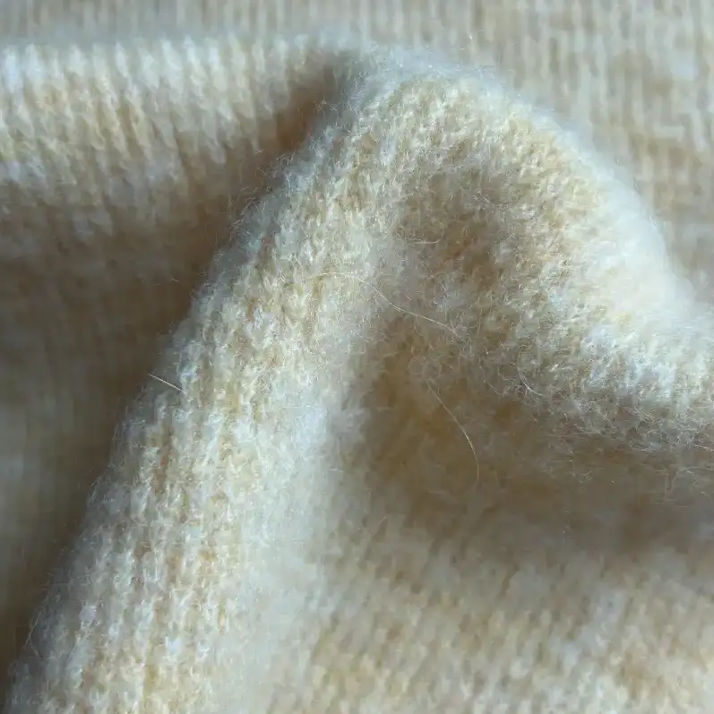 China Yarn for Ladies Vest (Sweater),Men’s Vest (Sweater),Full-Zipper Cardigan (Sweater),Half-Zipper Cardigan (Sweater),Round Neck Pullover (Sweater),Men's Pants (Sweater) Mossy Yarn Fancy Yarn Nylon Acrylic Merino Wool Alpaca Spandex 黄色 color buy from China wholesaler bulk order at wholesale price free worldwide shipping Alibaba