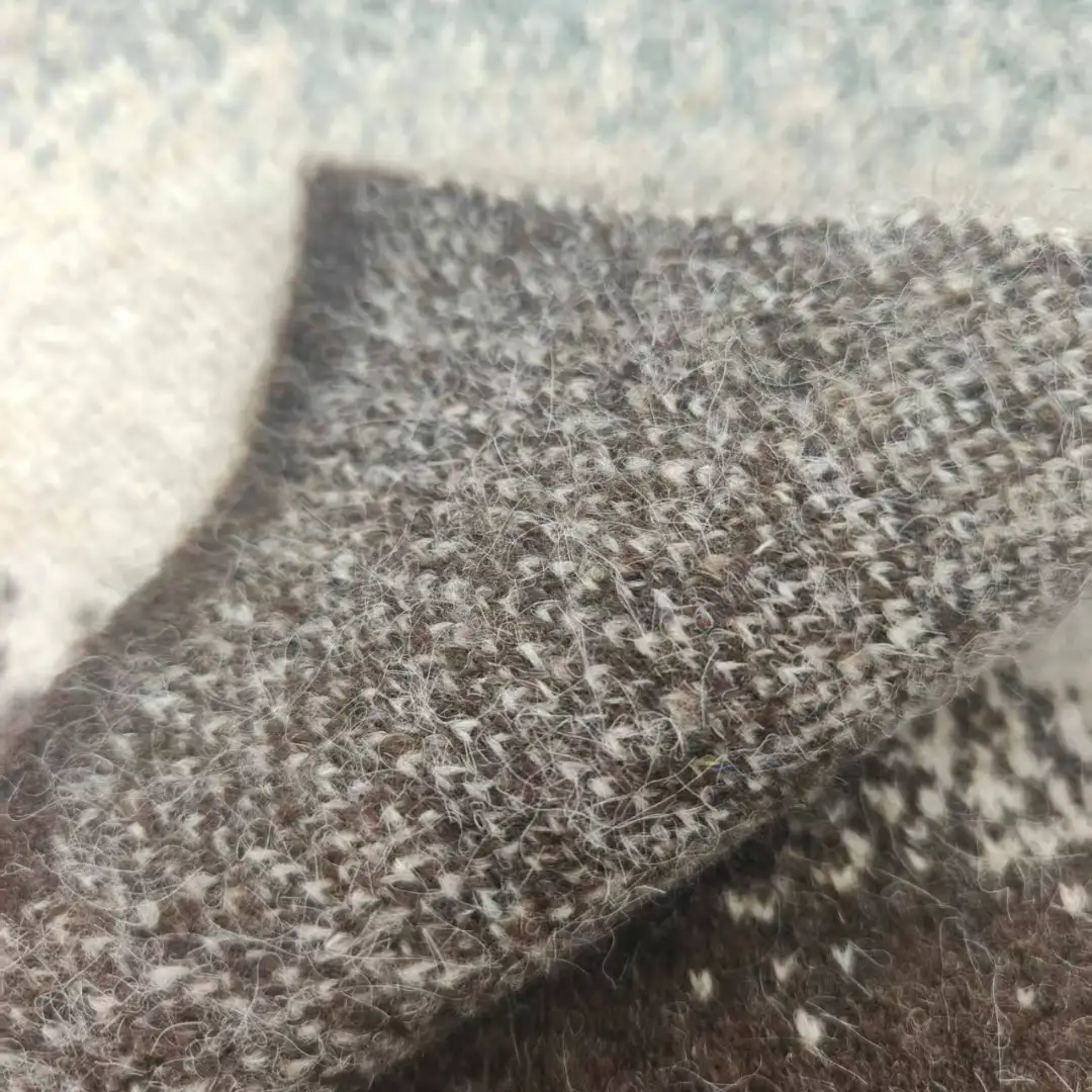China Yarn for Men’s Vest (Sweater),Open Cardigan (Sweater),Full-Zipper Cardigan (Sweater),Half-Zipper Cardigan (Sweater) Mossy Yarn Fancy Yarn Polyester Wool Spandex brown,Gray color buy from China wholesaler bulk order at wholesale price free worldwide shipping Alibaba