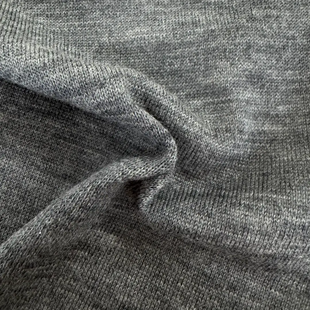 China Yarn for Crew Neck Pullover (Sweater),Crop Top Pullover (Sweater),Boys Polo Shirt (Sweater) Semi-Worsted Spun Regular Yarn Merino Wool GRAY color buy from China wholesaler bulk order at wholesale price free worldwide shipping Alibaba