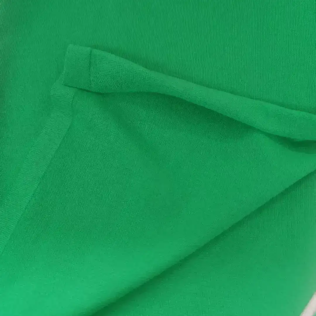 China Yarn for Ladies Vest (Sweater),Round Neck Pullover (Sweater),Women's Pants (Sweater),Roll Neck Jumper (Sweater) Double Twist Spun Regular Yarn Recycled Polyester Liva Eco Viscose cream/Red/Green color buy from China wholesaler bulk order at wholesale price free worldwide shipping Alibaba