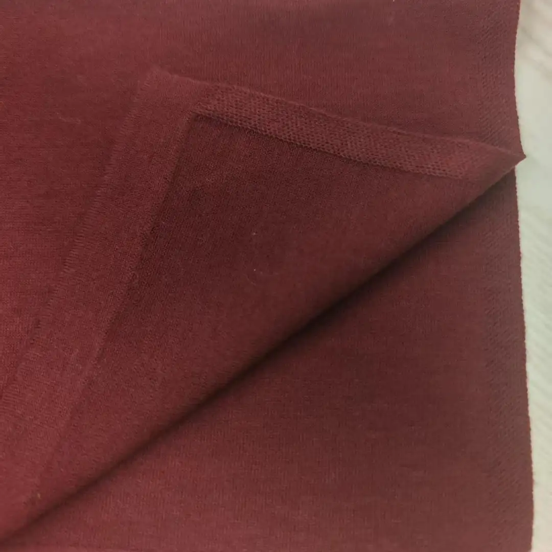 China Yarn for T-shirt (Sweater),Polo T-shirt (Sweater),Hoodie  (Sweater) Semi-Worsted Spun Regular Yarn Merino Wool Polyester Red color buy from China wholesaler bulk order at wholesale price free worldwide shipping Alibaba