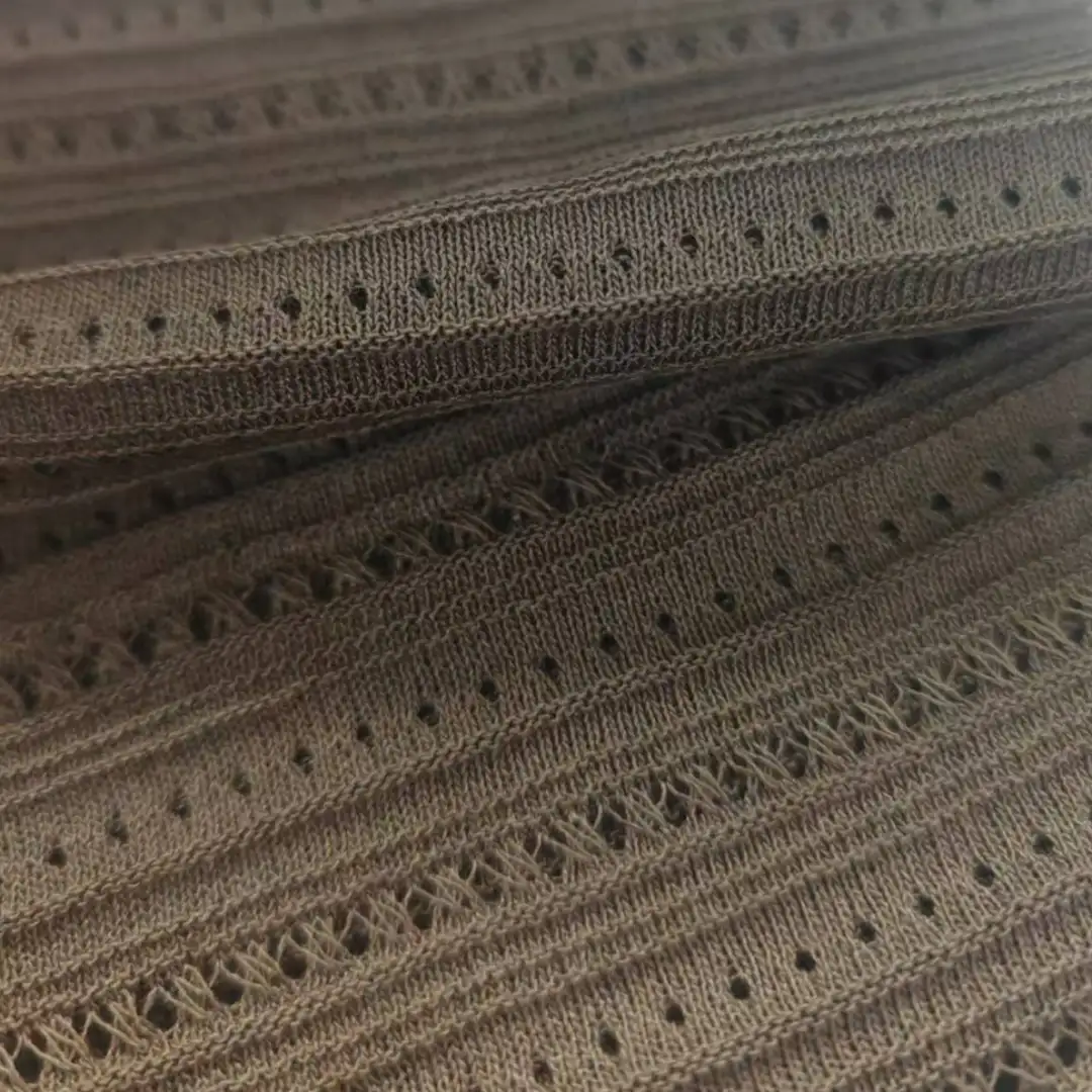 China Yarn for Full-Zipper Cardigan (Sweater),Half-Zipper Cardigan (Sweater),Shirt Long Sleeve Button (Sweater),T-shirt (Sweater) Core Spun Yarn Regular Yarn Rayon Nylon Green color buy from China wholesaler bulk order at wholesale price free worldwide shipping Alibaba