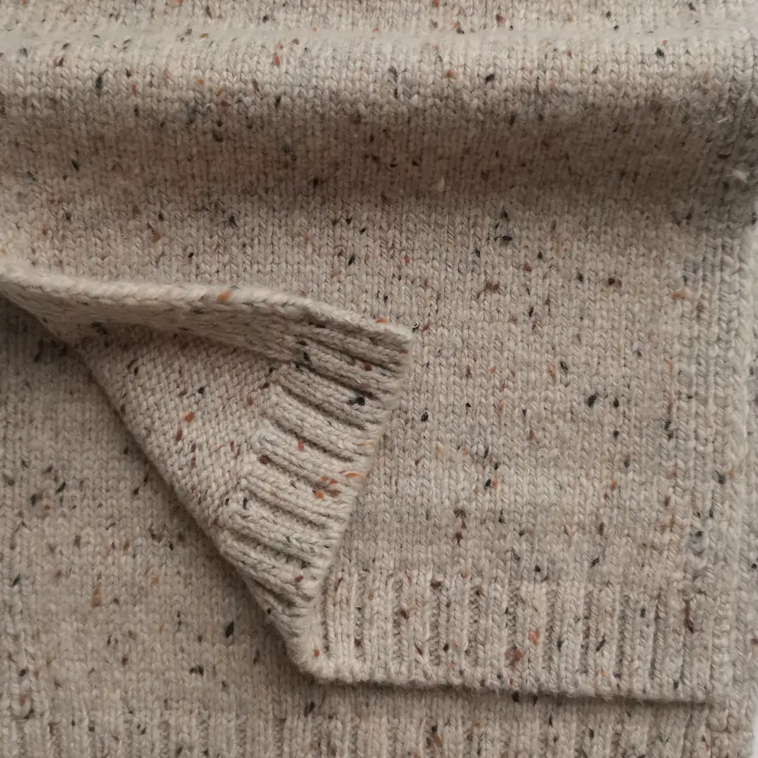 China Yarn for Ladies Vest (Sweater),Men’s Vest (Sweater),Half-Zipper Cardigan (Sweater),Knitted Jacket (Sweater),Round Neck Pullover (Sweater) Woollen Spun Regular Yarn Nylon Acrylic Cotton Wool Dark Camel color buy from China wholesaler bulk order at wholesale price free worldwide shipping Alibaba