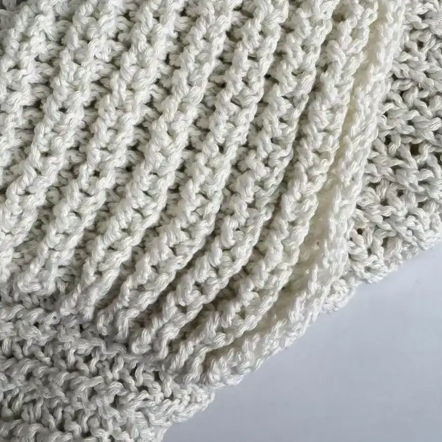 China Yarn for Ladies Vest (Sweater),Men’s Vest (Sweater),Open Cardigan (Sweater),Dresses (Cardigan Button) (Sweater) Boucle Yarn Fancy Yarn Cotton Polyester Original white color buy from China wholesaler bulk order at wholesale price free worldwide shipping Alibaba