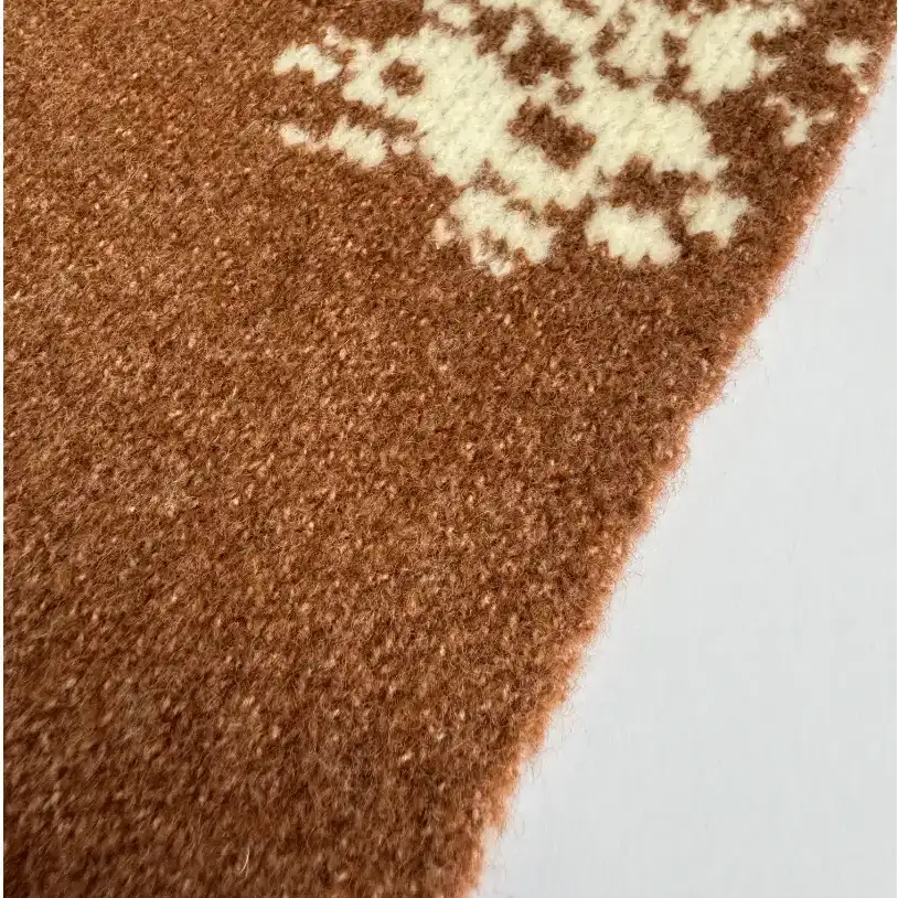 China Yarn for Ladies Vest (Sweater),Men’s Vest (Sweater) Mossy Yarn Fancy Yarn Recycled Polyester Rayon Spandex Brown color buy from China wholesaler bulk order at wholesale price free worldwide shipping Alibaba