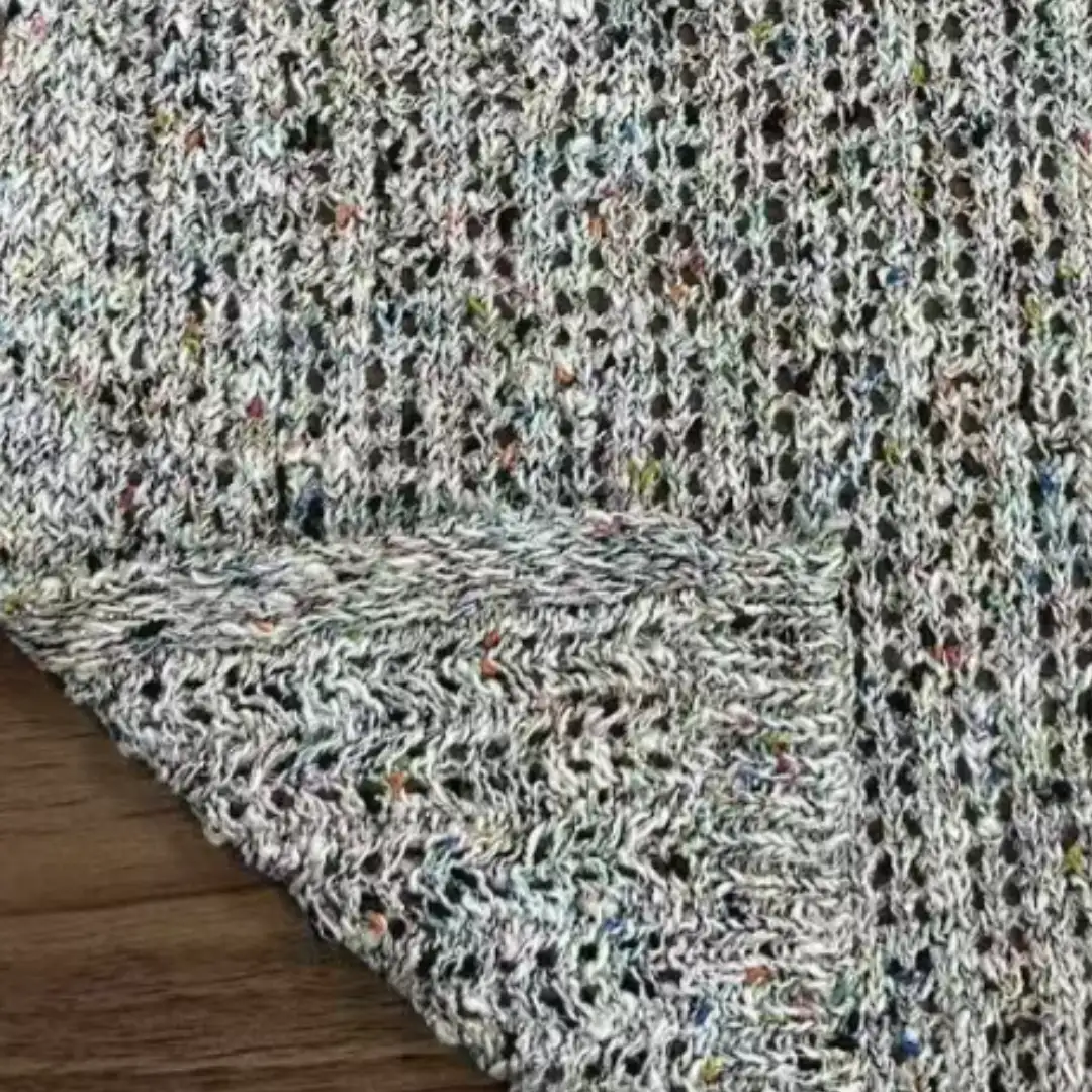 China Yarn for Roll Neck Jumper (Sweater),U-Neck Cardigan (Sweater) Knot Yarn Fancy Yarn Metallic Gold Recycled Polyester silver 银色 color buy from China wholesaler bulk order at wholesale price free worldwide shipping Alibaba