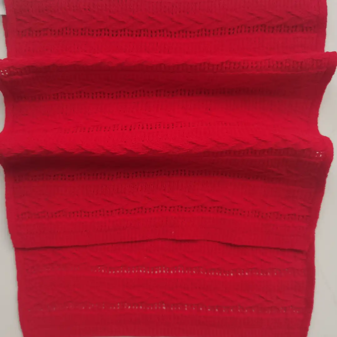 China Yarn for Ladies Vest (Sweater),Open Cardigan (Sweater),Crew Neck Pullover (Sweater),Roll Neck Jumper (Sweater) Core Spun Yarn Regular Yarn Eco Tang Viscose PBT Red color buy from China wholesaler bulk order at wholesale price free worldwide shipping Alibaba