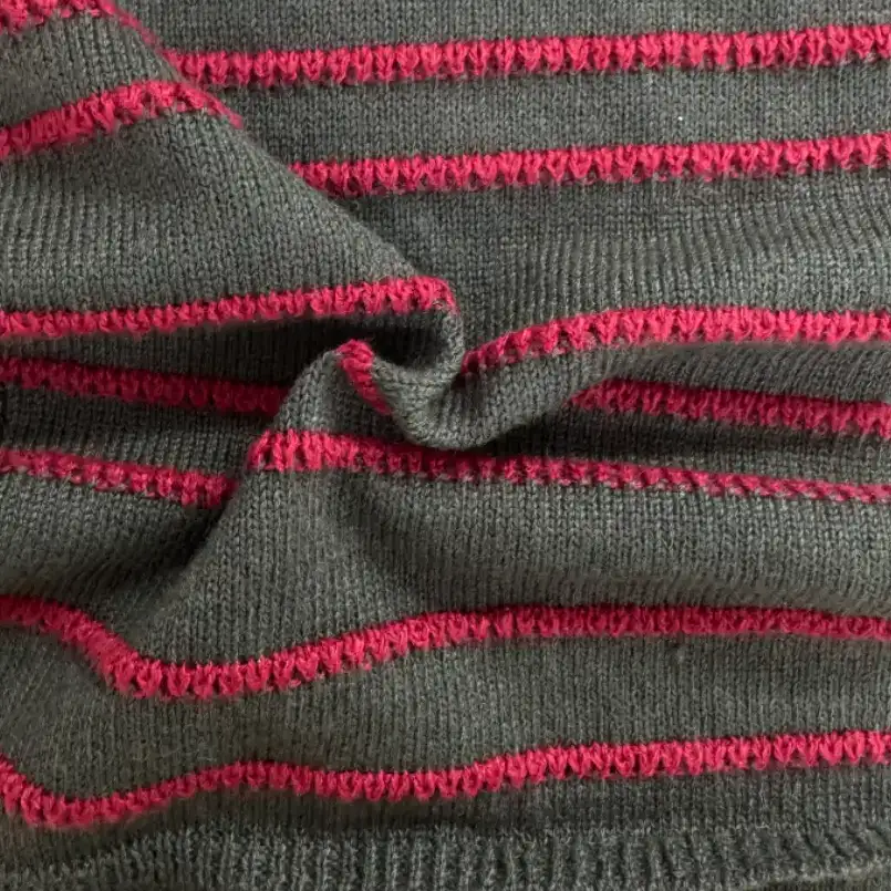 China Yarn for Ladies Vest (Sweater),Men’s Vest (Sweater),Open Cardigan (Sweater),Crew Neck Pullover (Sweater),Crop Top Pullover (Sweater),Hoodie  (Sweater) Mossy Yarn Fancy Yarn Recycled Polyester Nylon Wool Green color buy from China wholesaler bulk order at wholesale price free worldwide shipping Alibaba