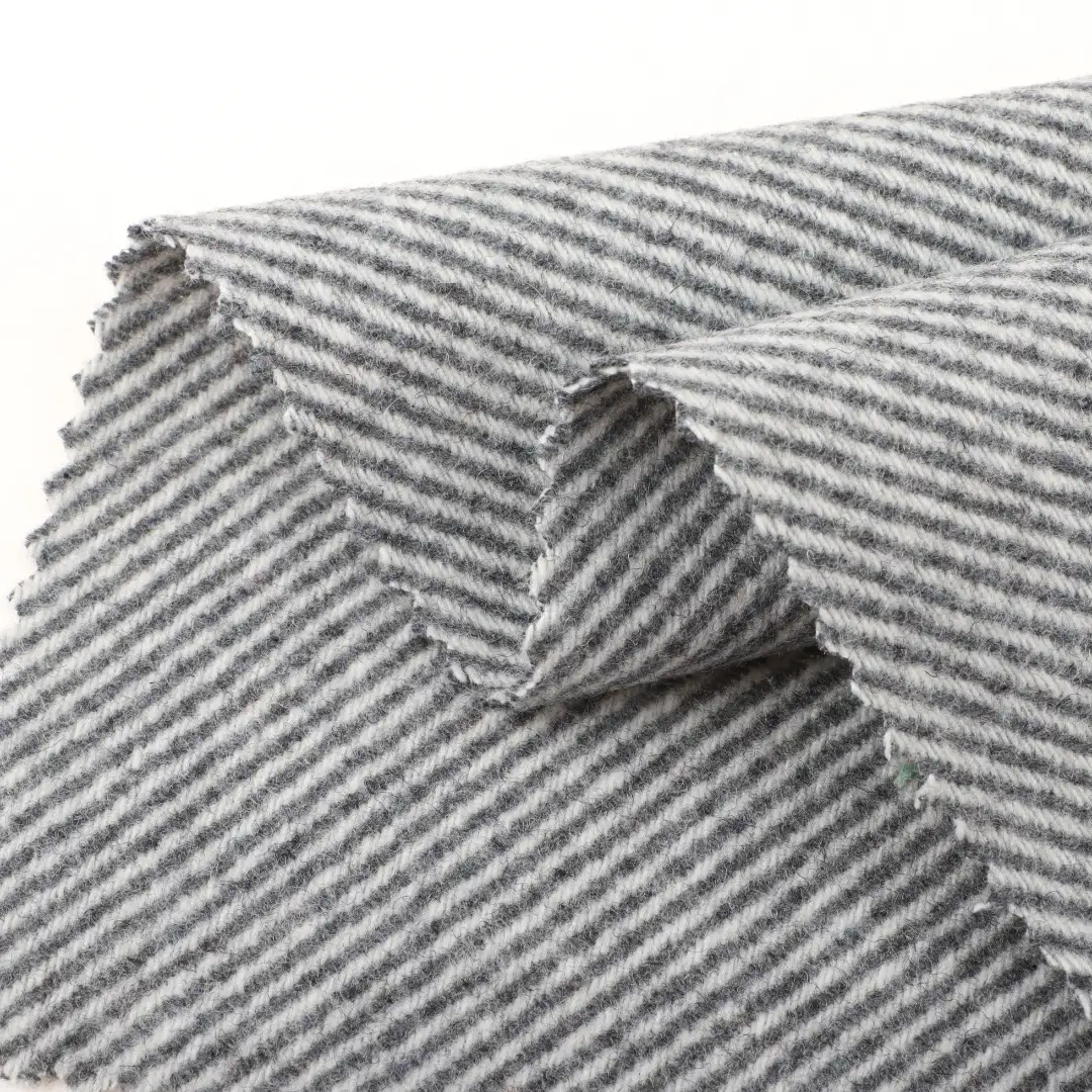 China Fabric for Jackets,Trench Coat,Overcoat Woolen Twill Woolen Polyester Wool Other Gray color buy from China wholesaler bulk order at wholesale price free worldwide shipping Alibaba