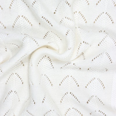 China Yarn for Polo T-shirt (Sweater),Crew Neck Pullover (Sweater),Half-Zipper Cardigan (Sweater) Ring Spun Regular Yarn Eco Vero White color buy from China wholesaler bulk order at wholesale price free worldwide shipping Alibaba