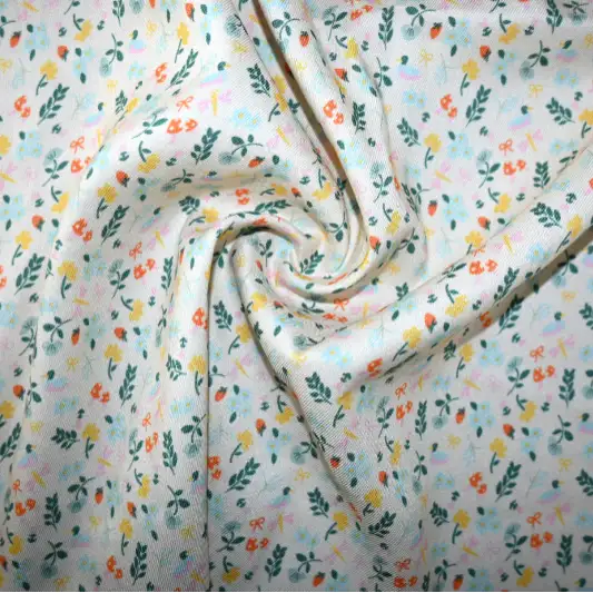 India Fabric for Shirt,Crop Top,Skirt,Over Shirt Rayon Twill Natural Woven Fabric Viscose off White color buy from India wholesaler bulk order at wholesale price free worldwide shipping Alibaba