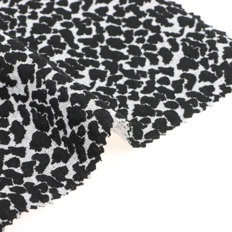 China Fabric for Blouse,Skirt Weft Jacquard Knit Fabric Polyester Spandex Black and White color buy from China wholesaler bulk order at wholesale price free worldwide shipping Alibaba
