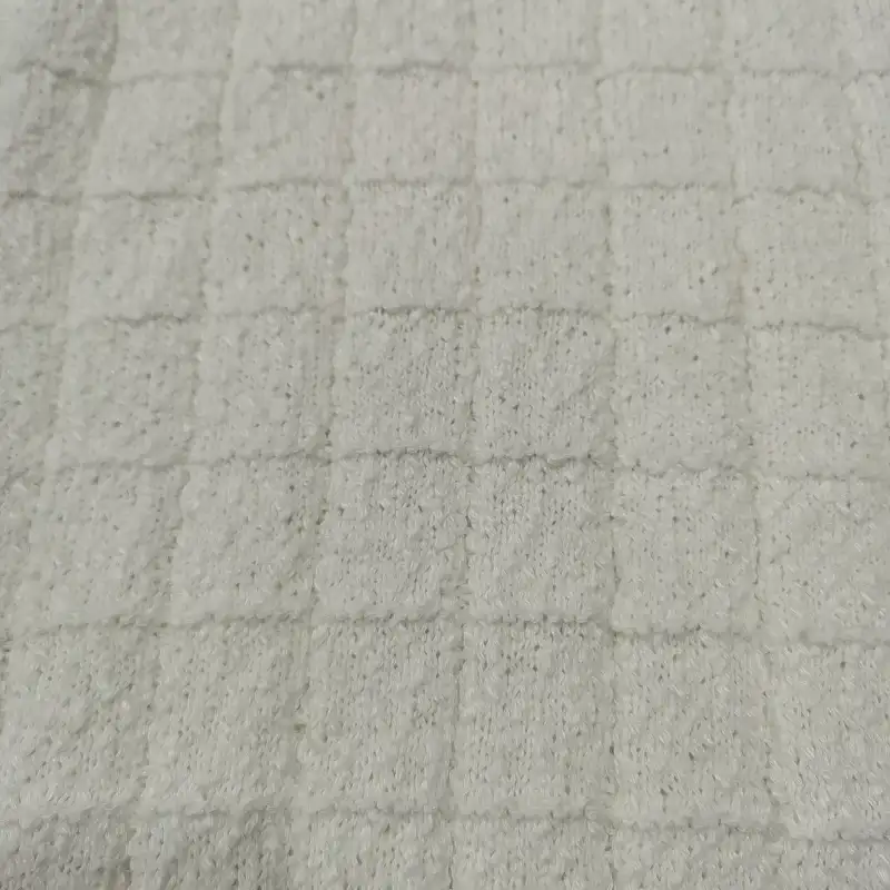 China Yarn for Ladies Vest (Sweater),Open Cardigan (Sweater),Knitted Jacket (Sweater),Hoodie  (Sweater) Slub Yarn Fancy Yarn Recycled Polyester 白色 color buy from China wholesaler bulk order at wholesale price free worldwide shipping Alibaba