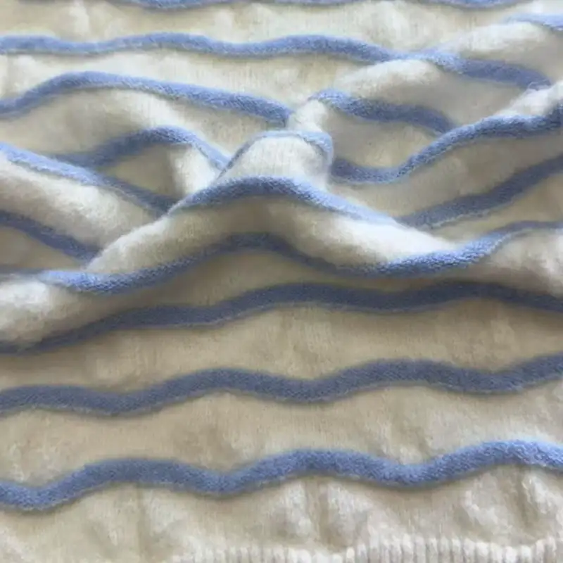 China Yarn for Shirt,T-Shirt,Polo Shirt,Tank Top,Blouse,Crop Top,Skirt,Hoodie,Uniform,Ladies Vest (Sweater),Men’s Vest (Sweater),Open Cardigan (Sweater),Full-Zipper Cardigan (Sweater),Half-Zipper Cardigan (Sweater),Shirt Long Sleeve Button (Sweater) Worsted Spun Regular Yarn Acrylic Mohair Recycled Polyester Elastane 米白/蓝色 color buy from China wholesaler bulk order at wholesale price free worldwide shipping Alibaba