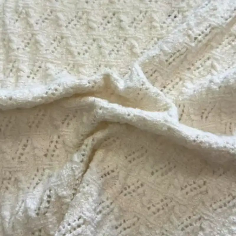 China Yarn for Open Cardigan (Sweater),Full-Zipper Cardigan (Sweater),Half-Zipper Cardigan (Sweater),Shirt Long Sleeve Button (Sweater),Shirt Long Sleeve Zipper (Sweater),Shirt Half Sleeve Button (Sweater),Shirt Half Sleeve Zipper (Sweater),Round Neck Pullover (Sweater) Worsted Spun Regular Yarn BCI Cotton Nylon Spandex 米色 color buy from China wholesaler bulk order at wholesale price free worldwide shipping Alibaba