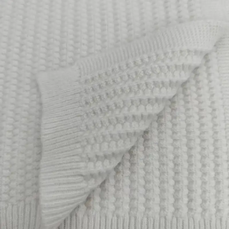 China Yarn for Hoodie,Open Cardigan (Sweater),Round Neck Pullover (Sweater),Crop Top Pullover (Sweater) Core Spun Yarn Regular Yarn Polyester Viscose Lyocell Nylon Light green color buy from China wholesaler bulk order at wholesale price free worldwide shipping Alibaba