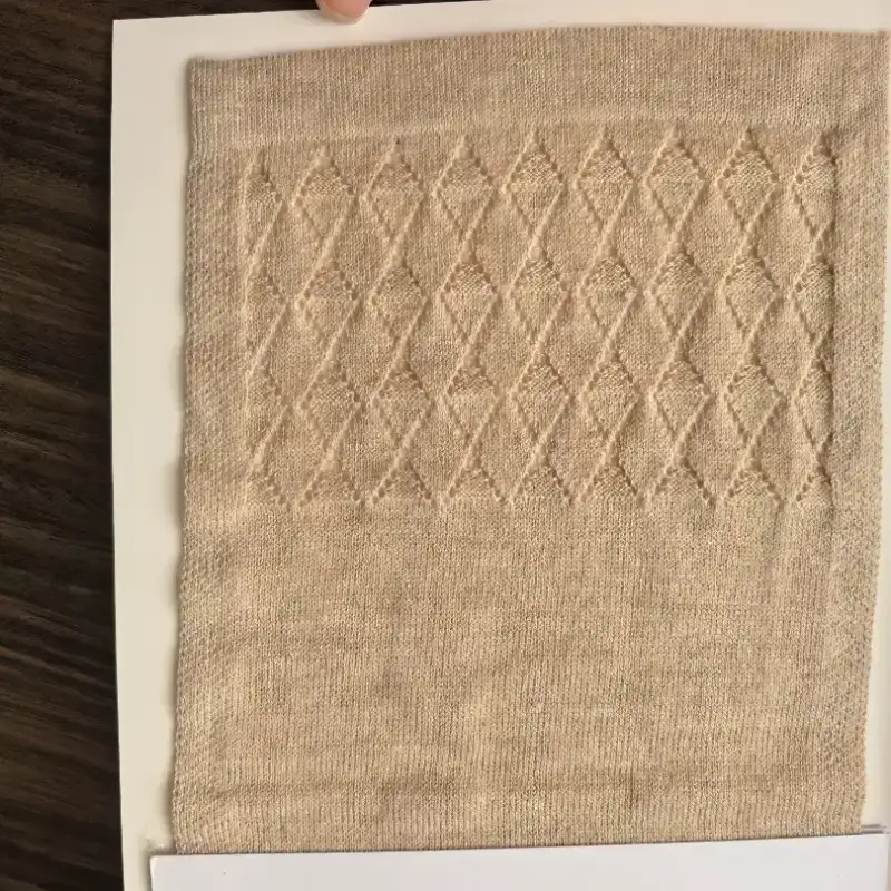 China Yarn for Open Cardigan (Sweater) Worsted Spun Regular Yarn BCI Cotton Cashmere 米白 color buy from China wholesaler bulk order at wholesale price free worldwide shipping Alibaba